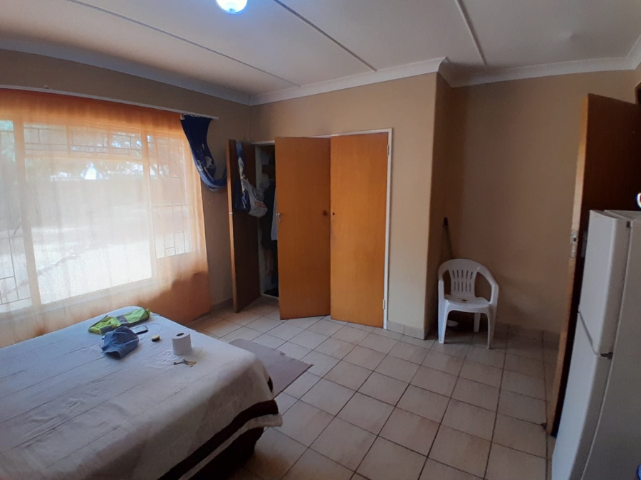 5 Bedroom Property for Sale in Kathu Northern Cape